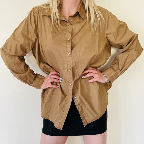 Roaman's Tops - Roaman’s poplin tan 100% cotton button down shirt
